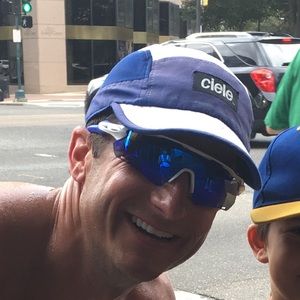 Meet your Posher, Cameron